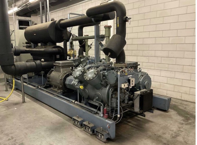 Foto 1-23-1368 kW chiller.jpg